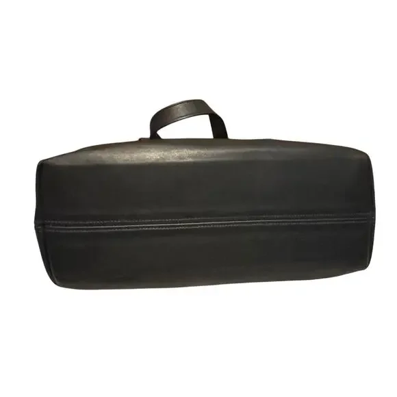 Vintage Coach Riverside Navy Glove Tanned Leather RARE - Picture 7 of 11